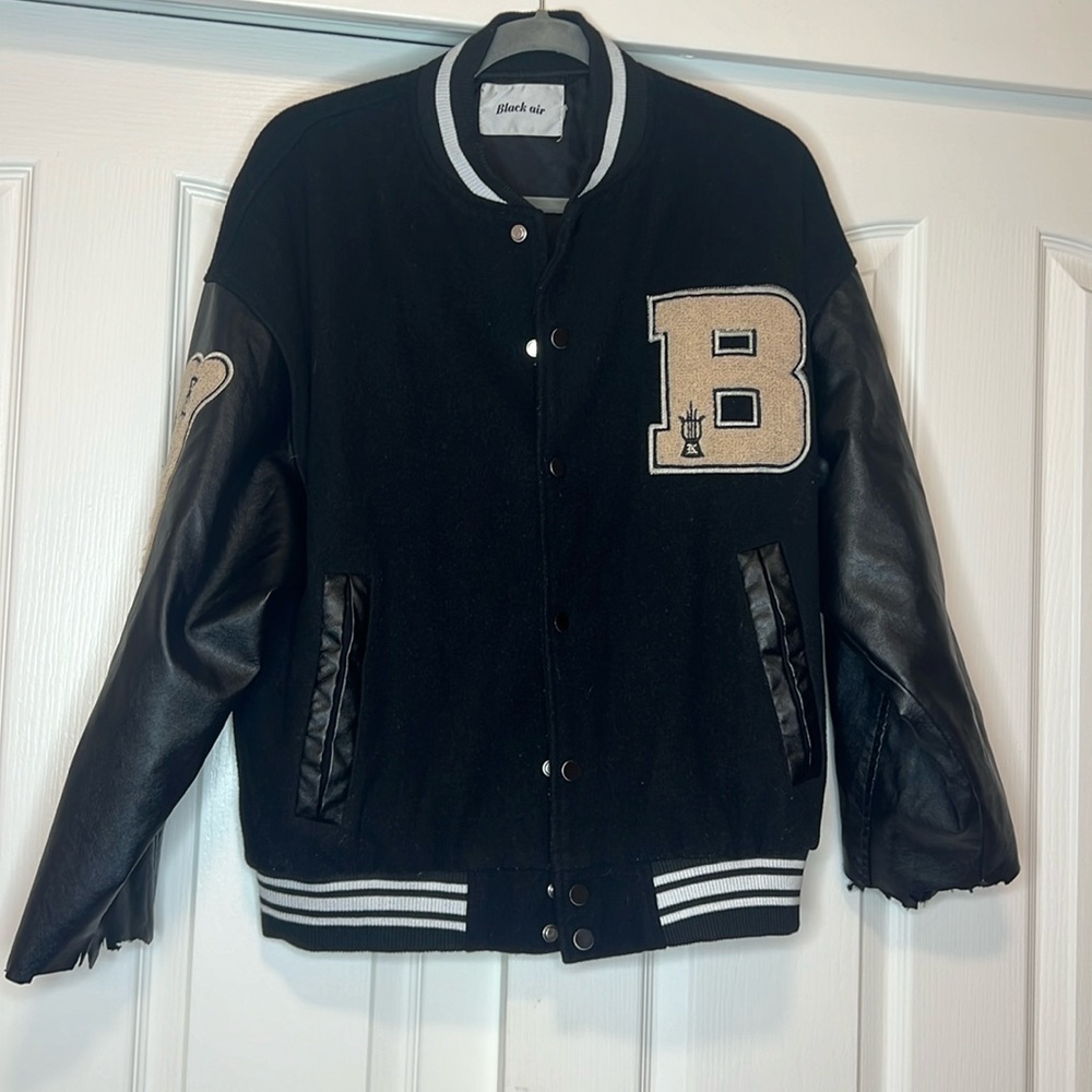 Aelfric Eden "Bone" PU Flocking Black Varsity Jacket Mens Size: Medium